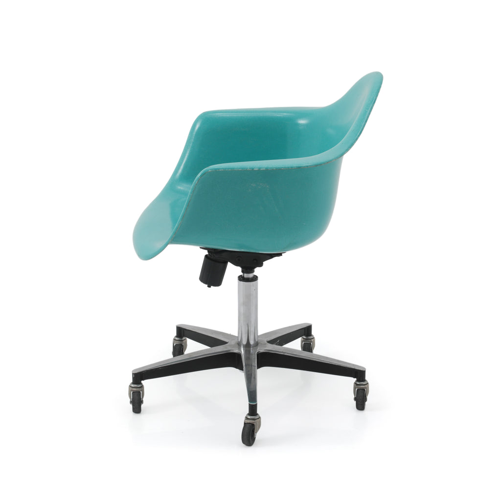 Ocean Blue Shell Armchair w/ Rolling Base