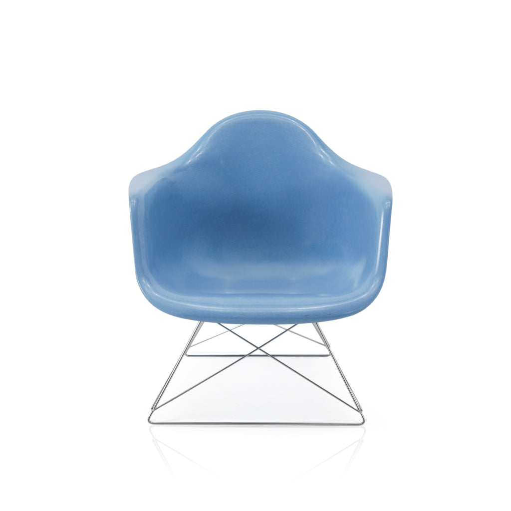 Baby Blue Shell Armchair w/ Low Rod Base