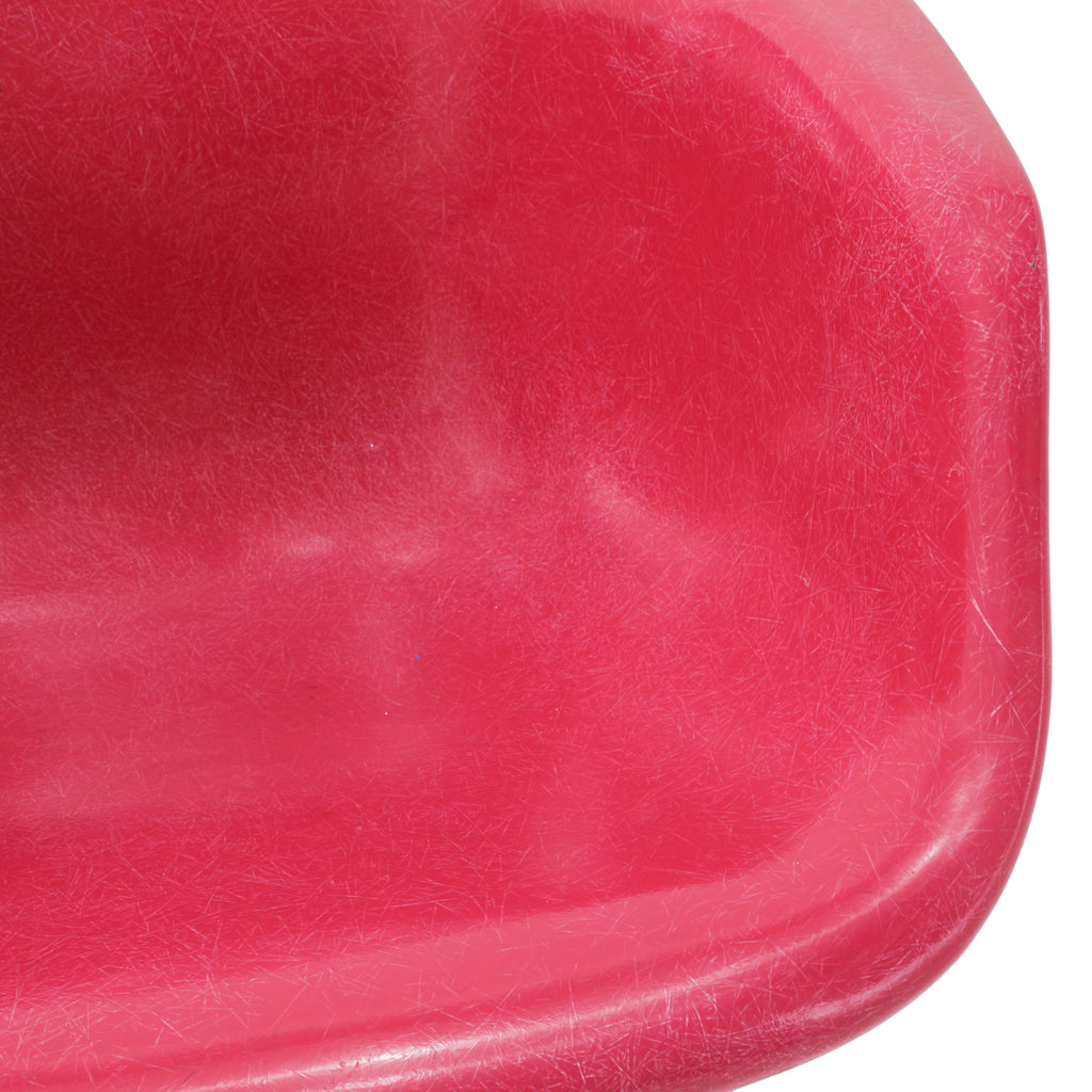 Magenta Shell Armchair w/ Low Rod Base